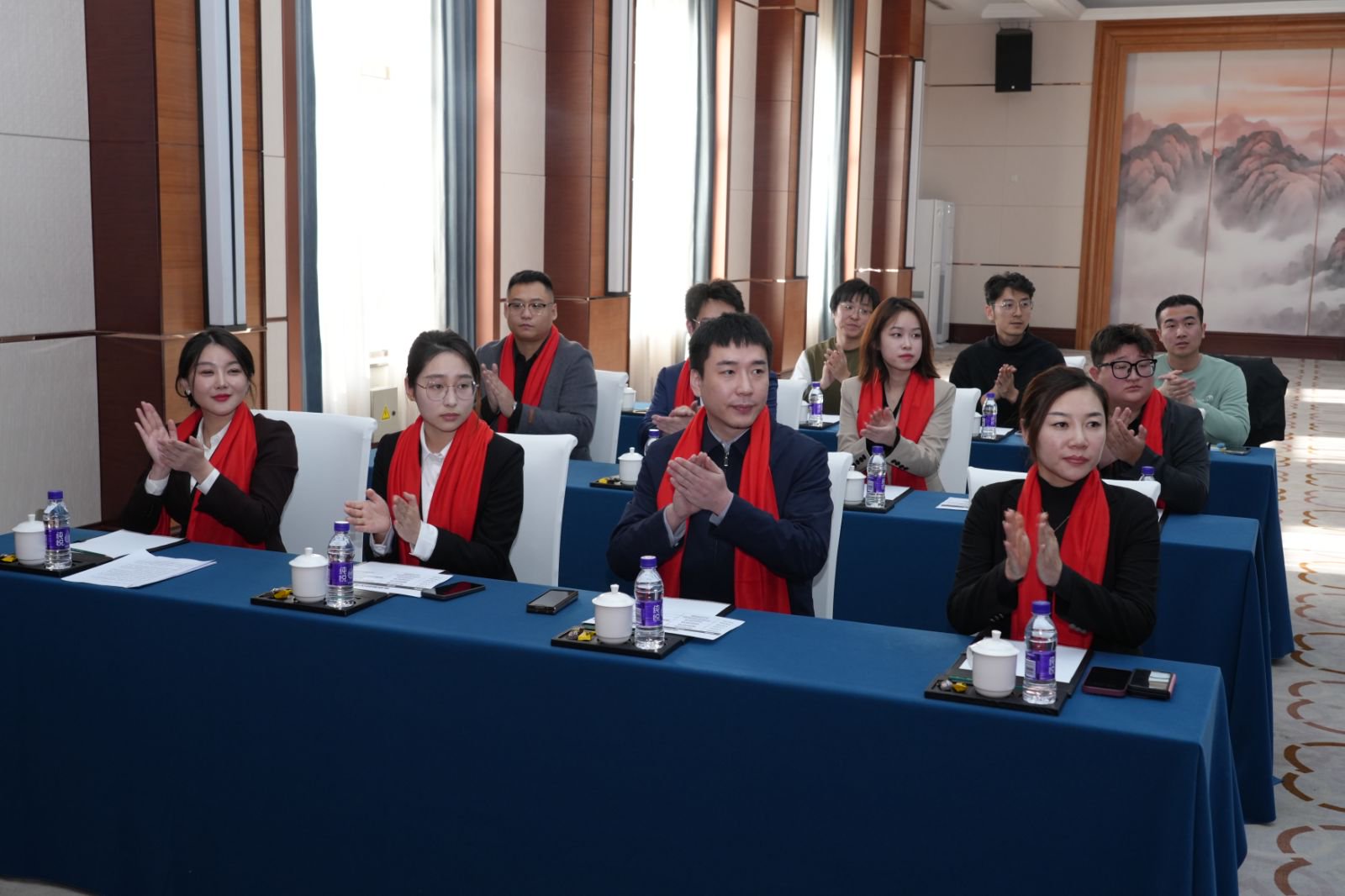 825278533m9086d9f958ba8a68be83f0.jpg 825278533m9086d9f958ba8a68be83f0.jpg